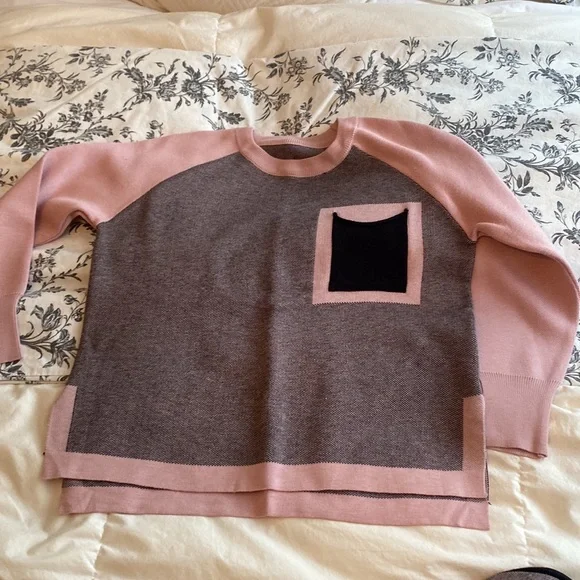 Matching sweat set - Picture 3 of 4